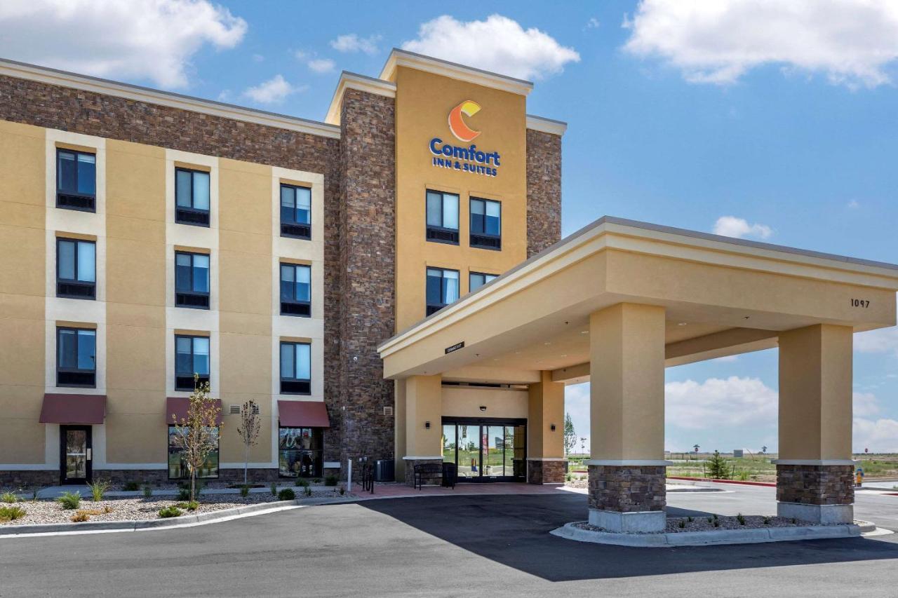 Comfort Inn & Suites Bennett Strasburg Extérieur photo