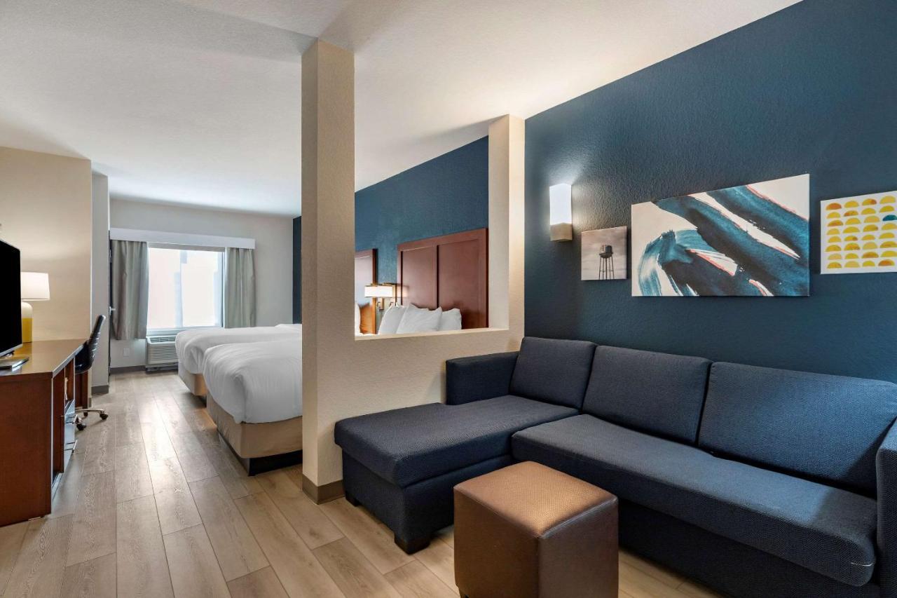 Comfort Inn & Suites Bennett Strasburg Extérieur photo